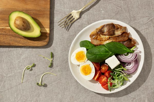 КЕТО ЗА НАЧИНАЕЩИ: ВКУСНИ И ЛЕСНИ РЕЦЕПТИ ЗА БЪРЗ СТАРТ